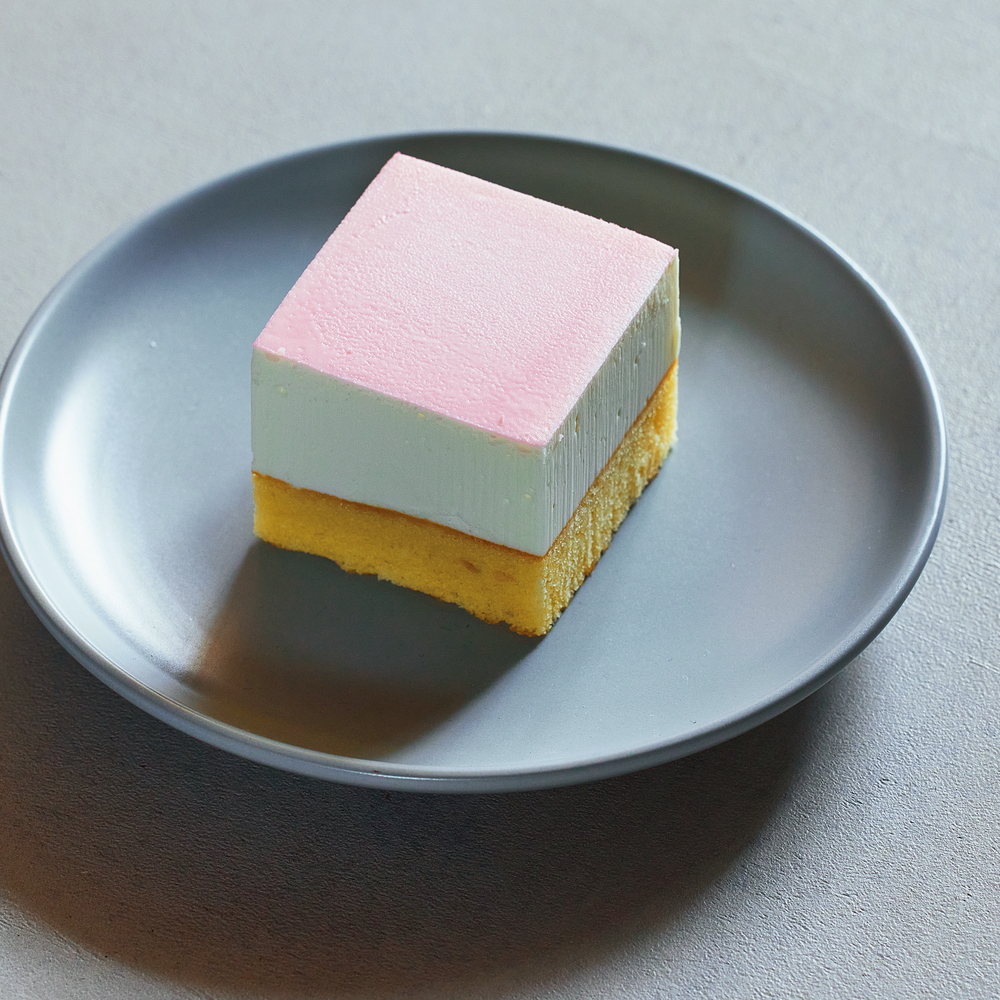 ふわっとレアチーズケーキ